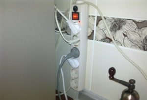 Възможно ли е пералнята да се включи чрез удължителен кабел?