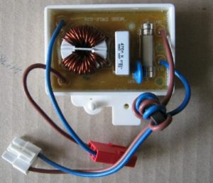 Проверка на филтъра за смущения на пералня