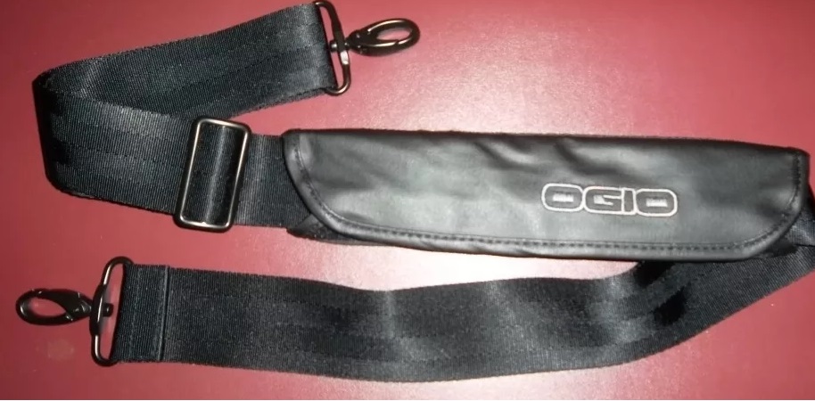 remove the belts and carabiners