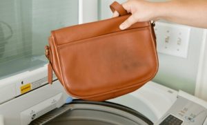 Можете ли да перете кожена чанта в пералня? Можете ли да перете кожена чанта в пералня?