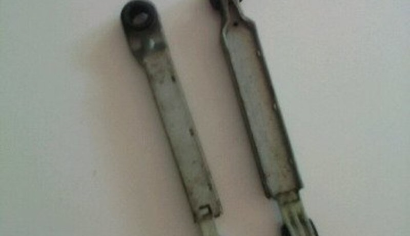 dampers wear unevenly