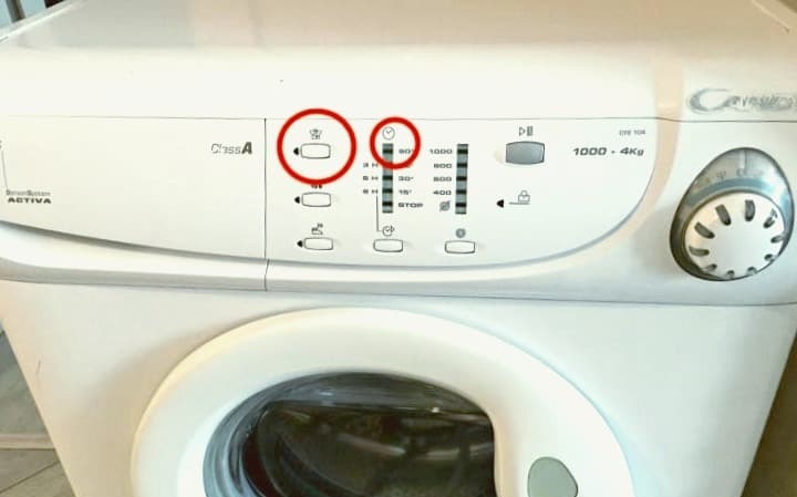 An error message on a Candy machine without a screen