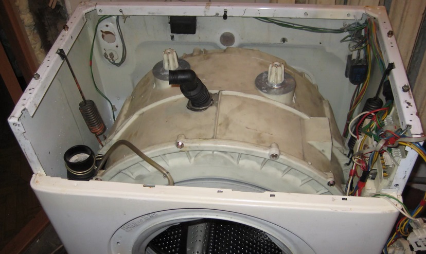 remove the parts that interfere with the drum extraction