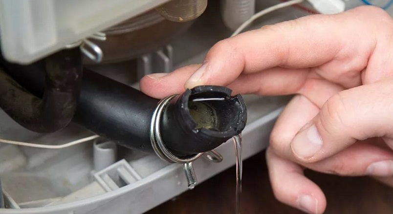 drain the water through the pipe