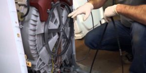 Installing a belt on a Zanussi