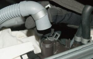 Как да сменя маркуча за източване на пералня Ardo?