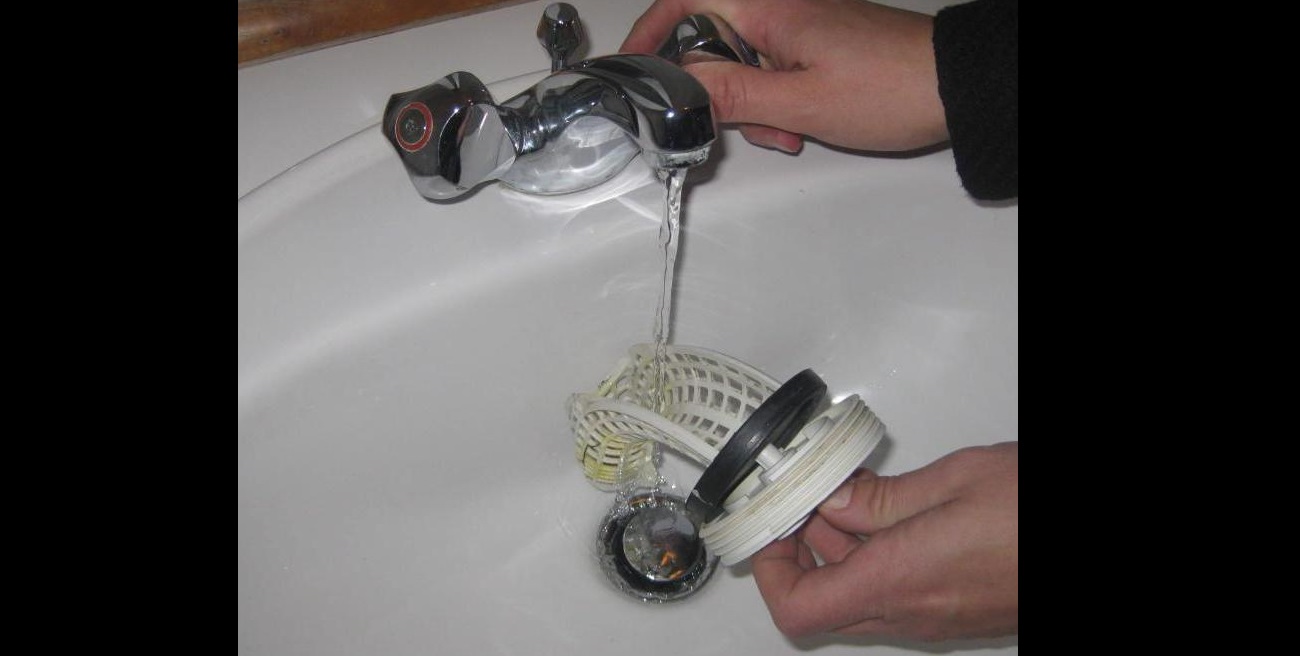 we wash the filter plug