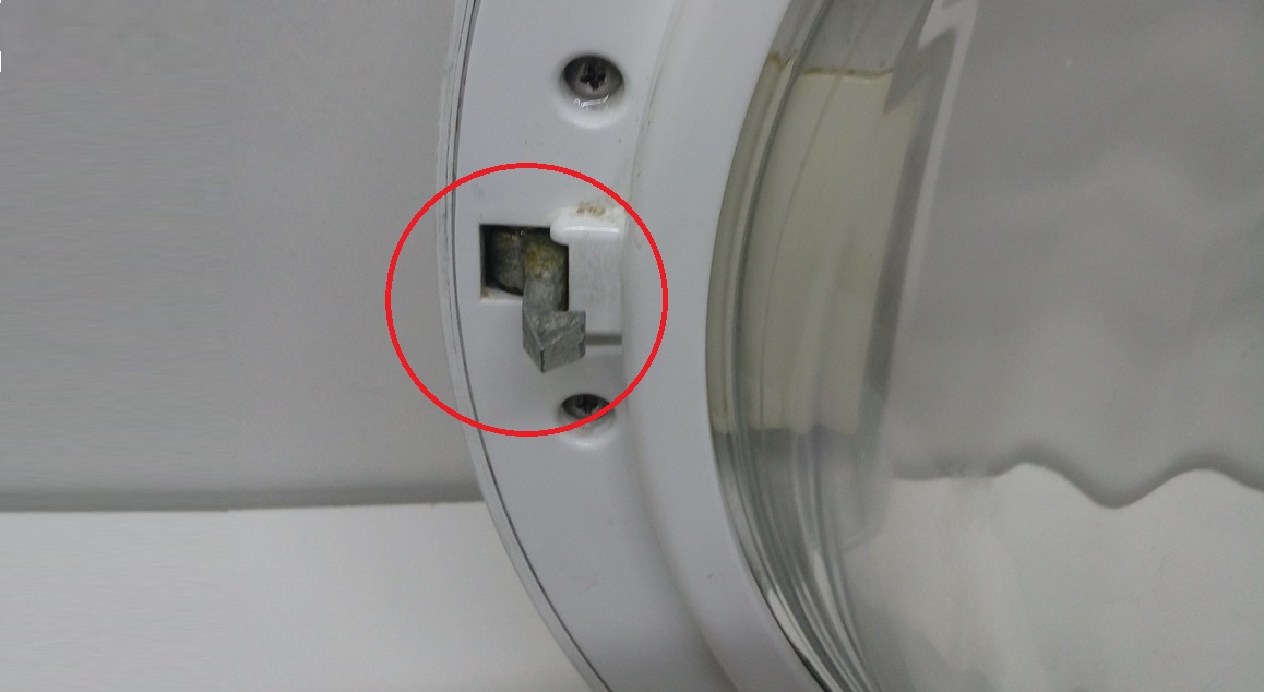 the door hook is to blame