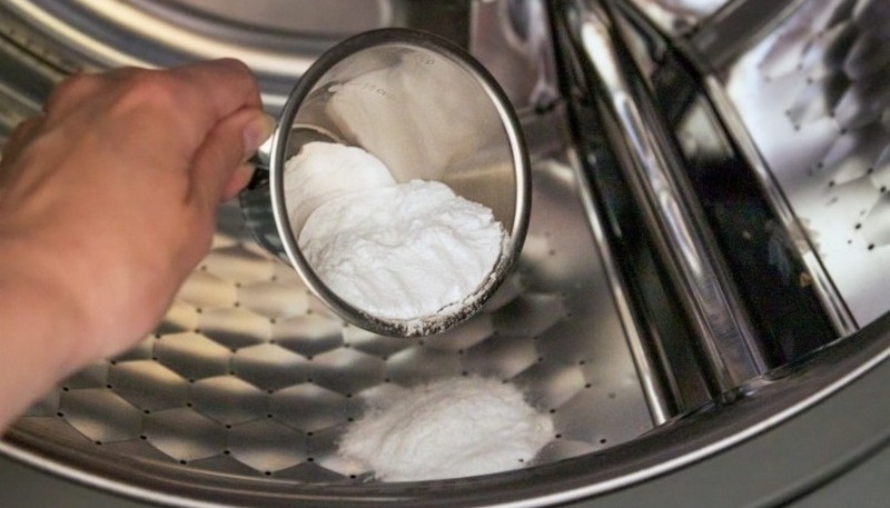 Can I put powder in the drum?