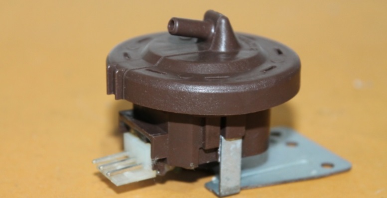 pressure switch for a Daewoo car