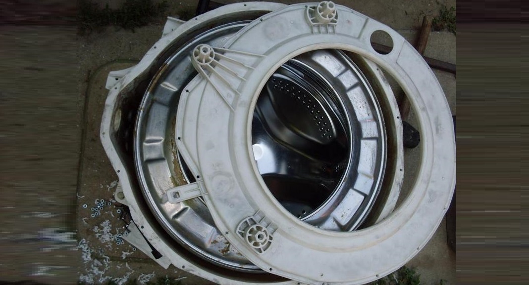 we disassemble the tank