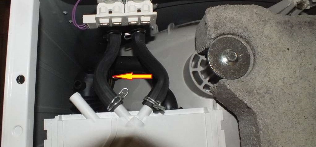 replacing dispenser pipes