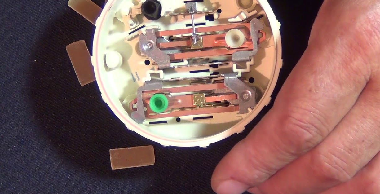 How to repair a pressure switch