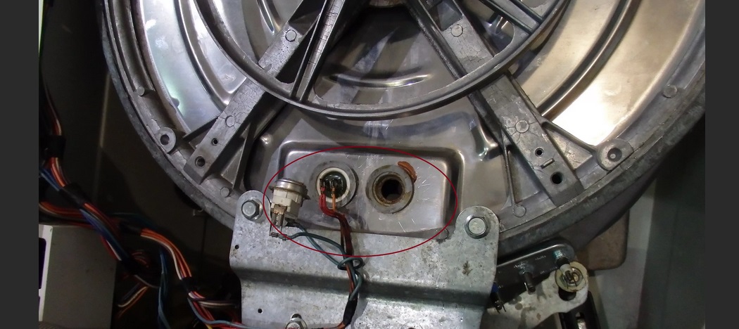 replacing the gas-filled sensor