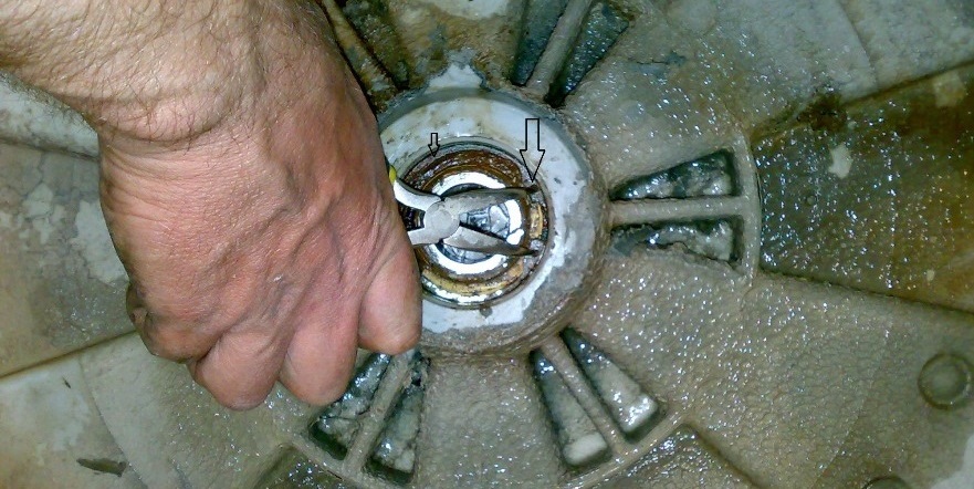 remove the old bearings