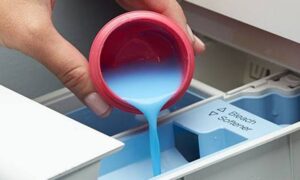 Колко омекотител трябва да сложа в пералнята си?