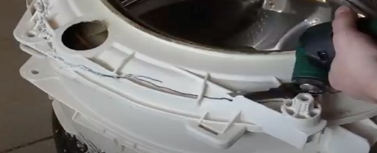 the renovator produces less plastic shavings