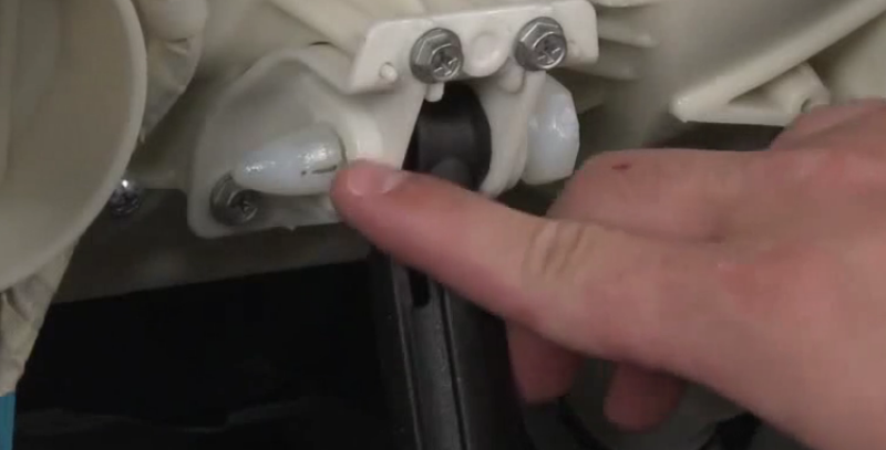 we unclamp the rod and pull it out of the groove