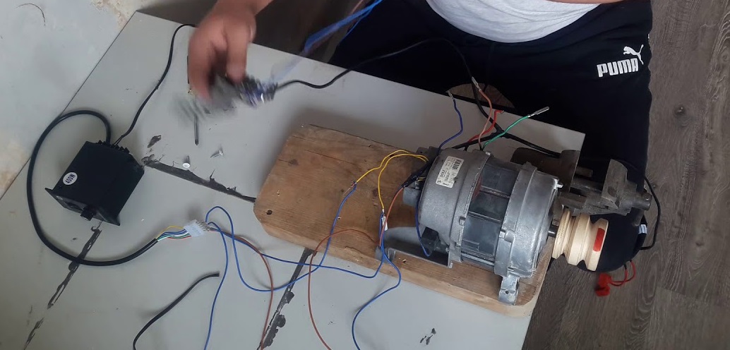 we assemble the circuit