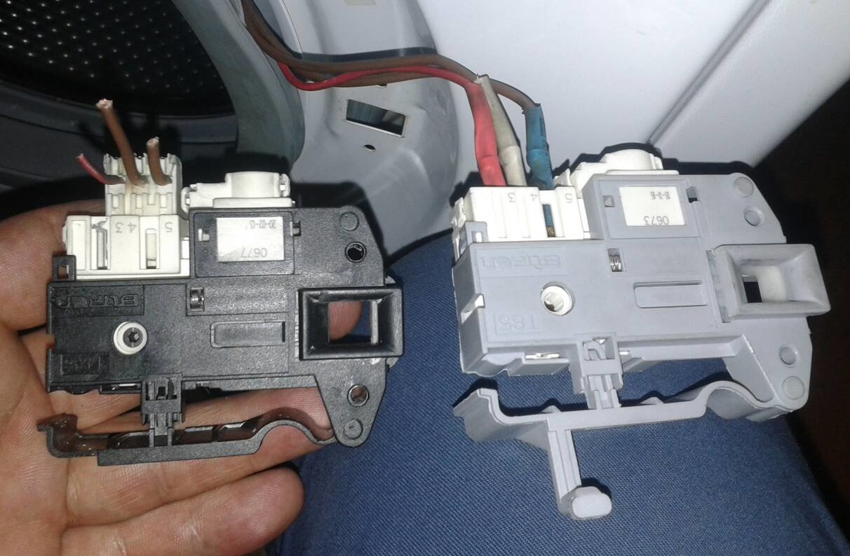 Disabling the washing machine's locking device