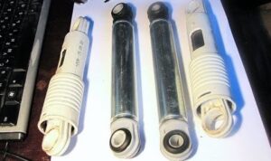 Проверка на амортисьорите на пералня LG