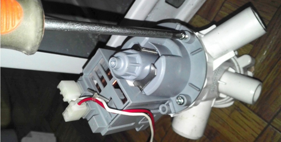 we remove the pump through the bottom