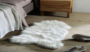 Пране на овча кожа