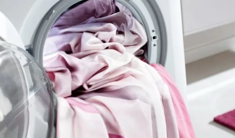 washing satin items in a washing machine
