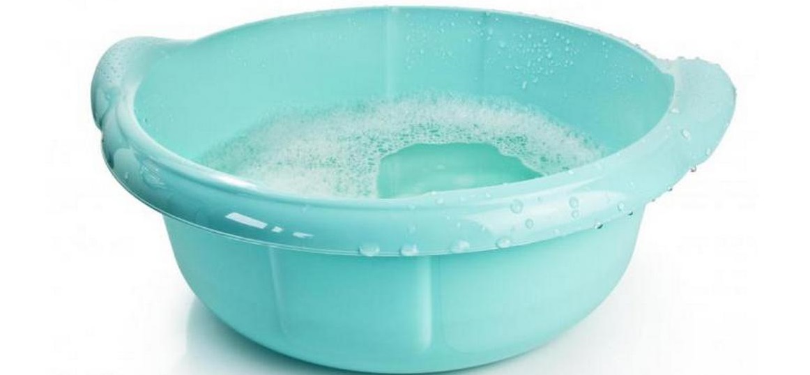 Let's risk washing a leather dress by hand