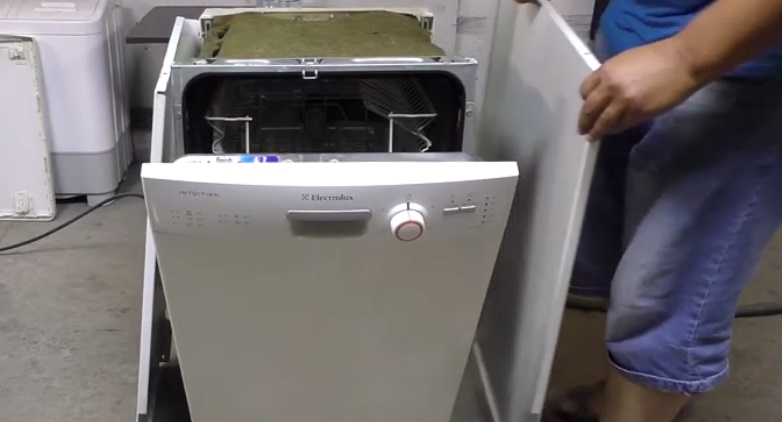 Removing the side panels of the Electrolux dishwasher