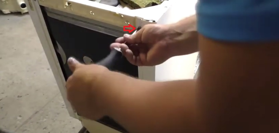 remove the side wall fasteners