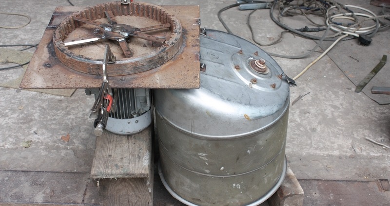 parts of a wood chipper