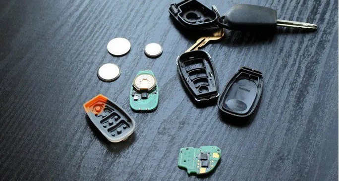 let's take apart the keychain