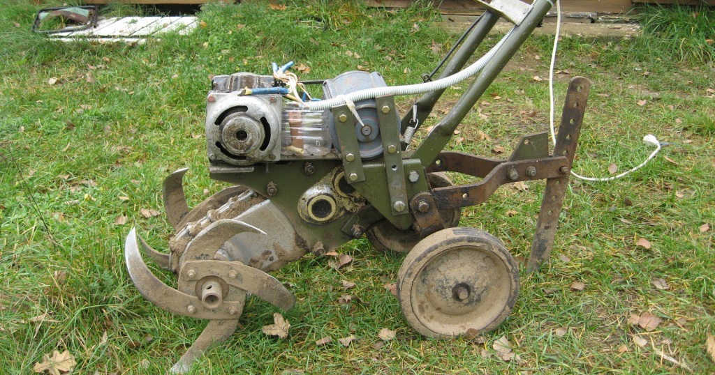 a cultivator based on a washing machine electric motor