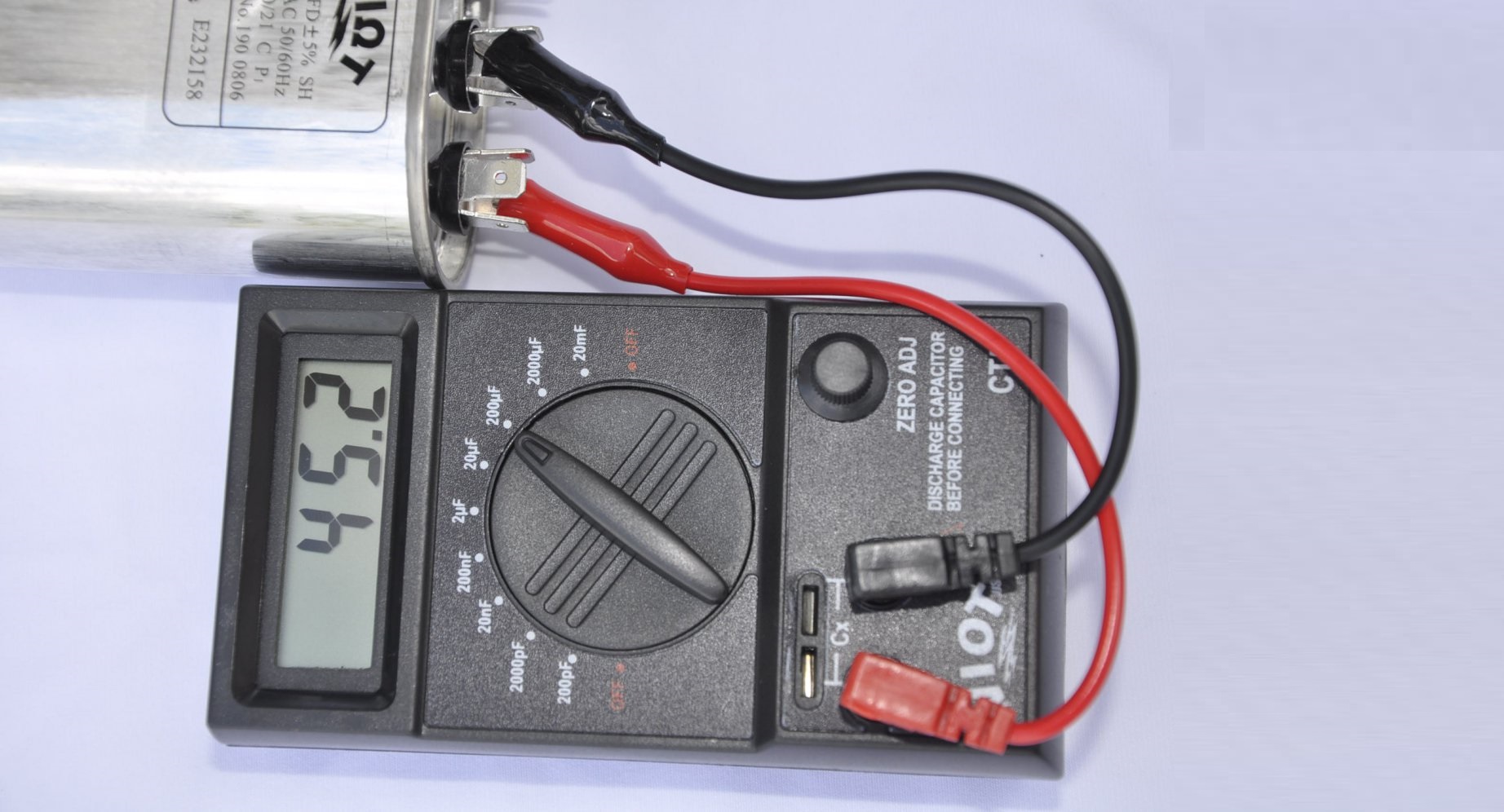 checking a capacitor with a multimeter