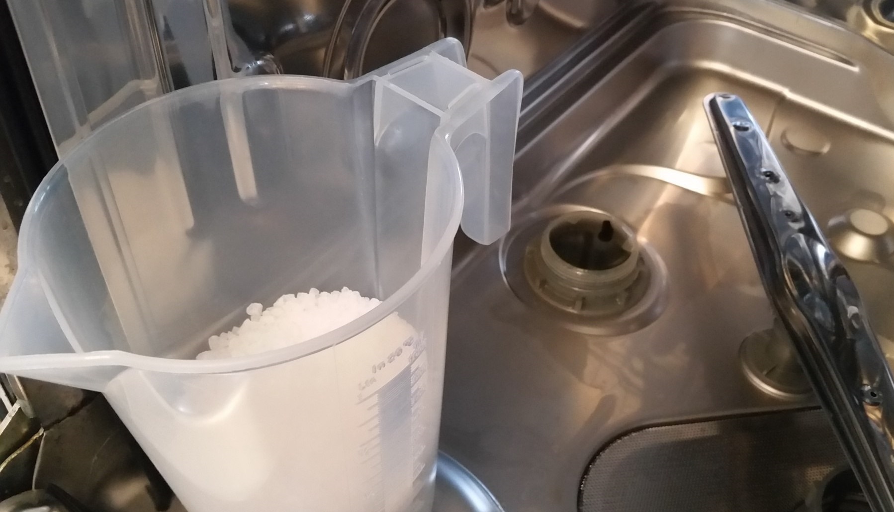 How to properly add salt to your dishwasher for the first time