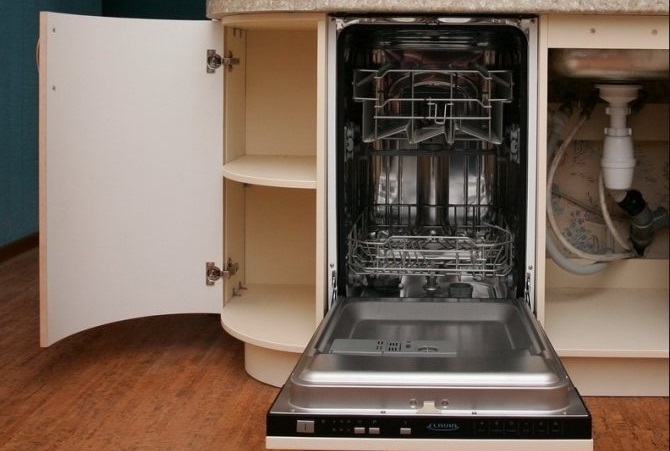 Where to place a Hotpoint Ariston dishwasher