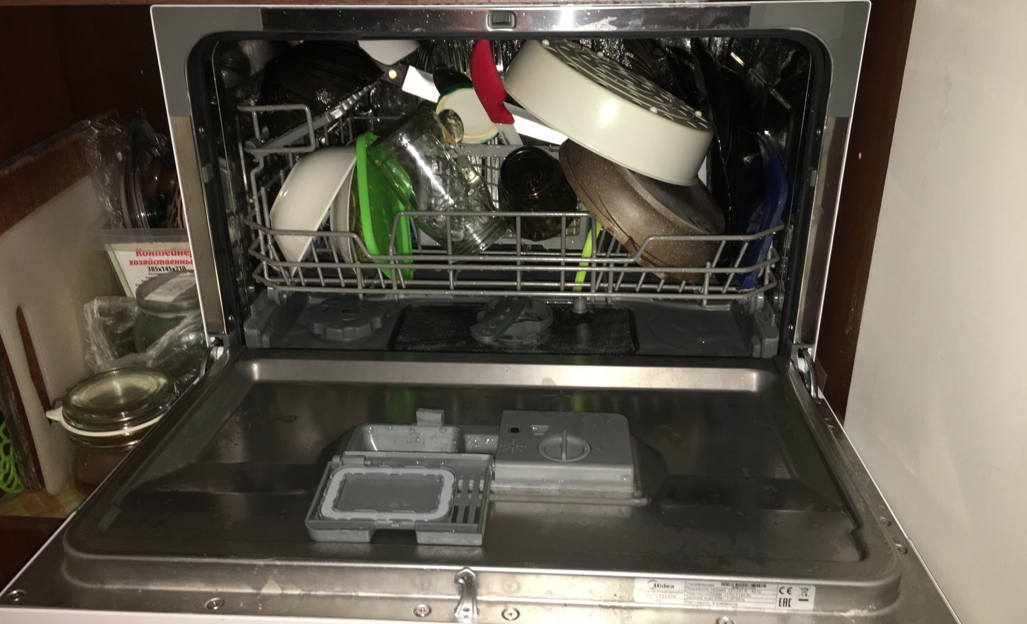 operation of a tabletop dishwasher
