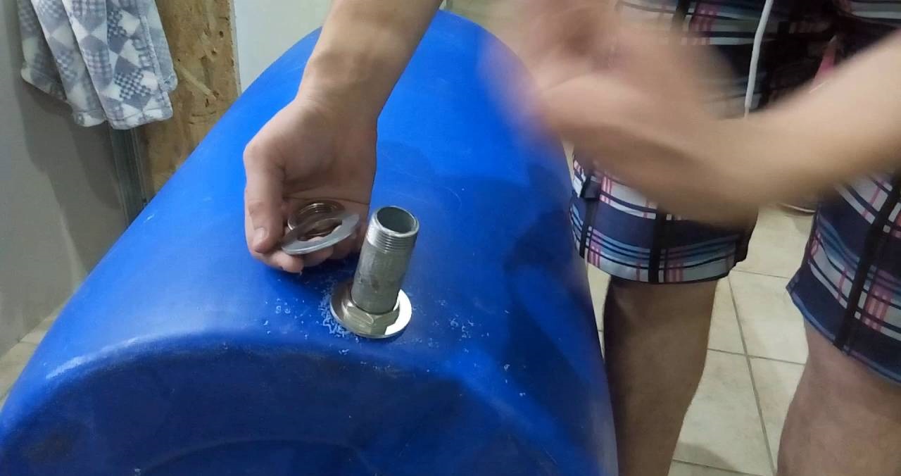 We are preparing a container for connecting a dishwasher.