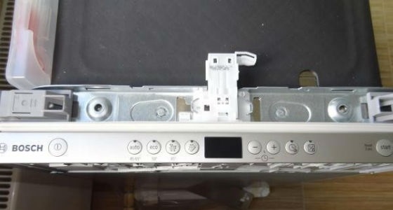 Bosch dishwasher lock