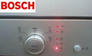 Звездата на съдомиялната машина Bosch свети.