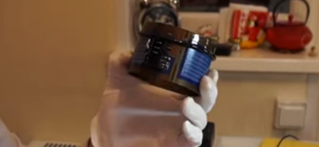 We put the seal on the base of the dishwasher heater