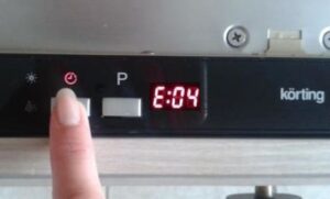 Грешка E4 в съдомиялната машина Korting