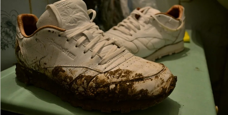 dirty sneakers