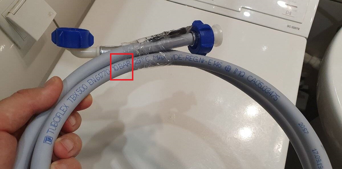 What pressure can a washing machine's inlet hose withstand?