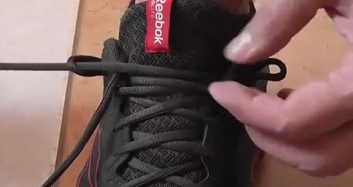 remove the laces from the sneakers